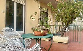 Appartamento 1962 - Con Parcheggio Privato Gratuito